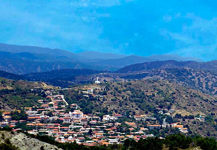 Деревня в горах Троодос
